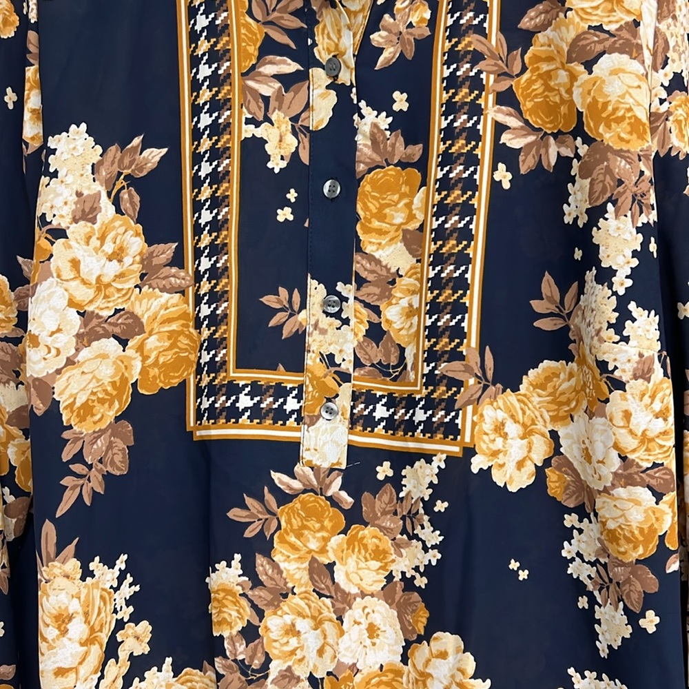 Charter Club Large elegant blouse - Picture 3 of 4